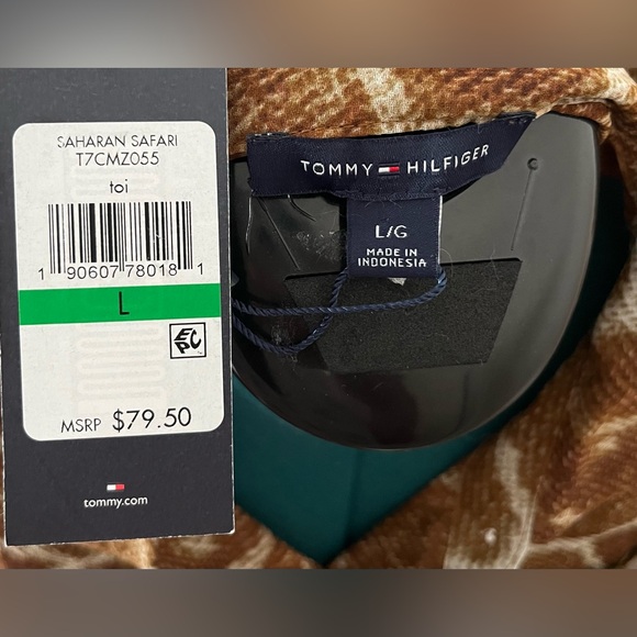 NWT Tommy Hilfiger Saharan Safari long sleeve size L mesh button up - Picture 3 of 3